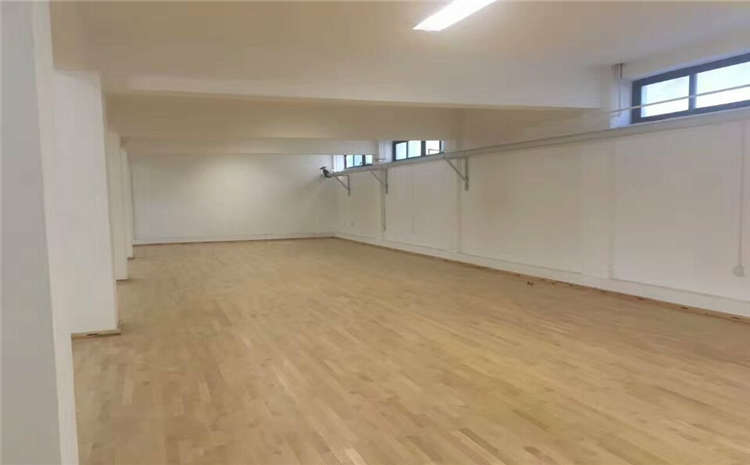 諸暨籃球地板品牌