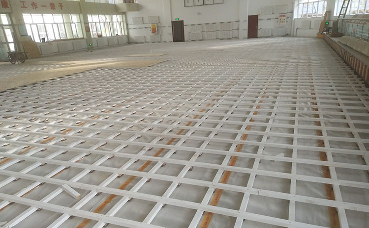 進口體育館木地板廠家報價